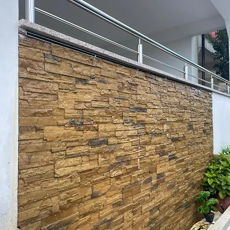 Guest house Lava
