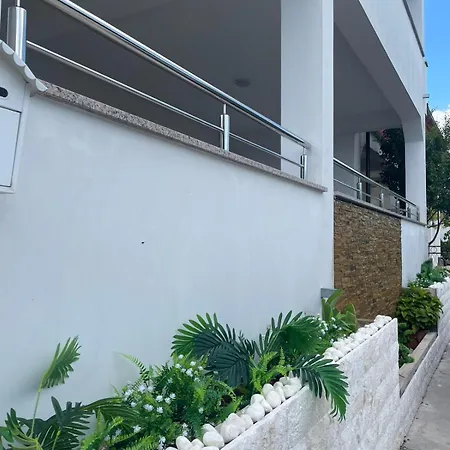 Guest house Lava