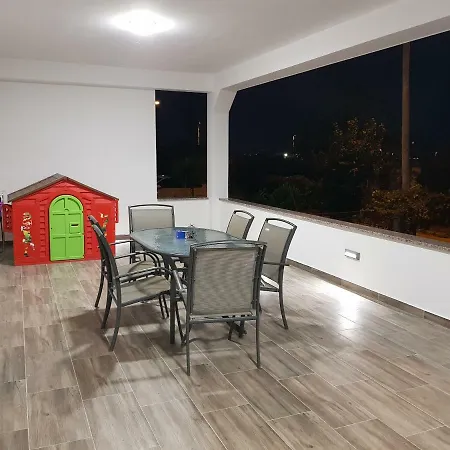 Lava Guest house